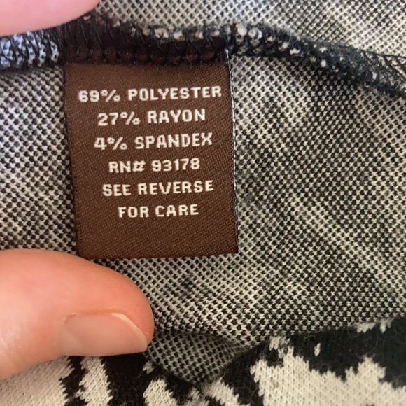 Adrienne Vittadini Houndstooth Dress - Picture 8 of 8